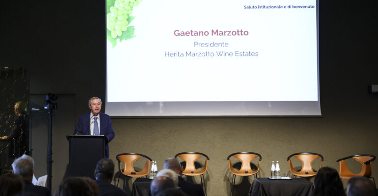 “Il vino italiano tra eccellenza e sfide globali” Incontro con il Territorio, Ca’ del Bosco – Erbusco