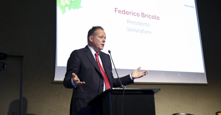 “Il vino italiano tra eccellenza e sfide globali” Incontro con il Territorio, Ca’ del Bosco – Erbusco