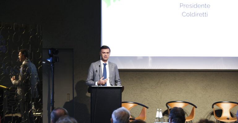 “Il vino italiano tra eccellenza e sfide globali” Incontro con il Territorio, Ca’ del Bosco – Erbusco