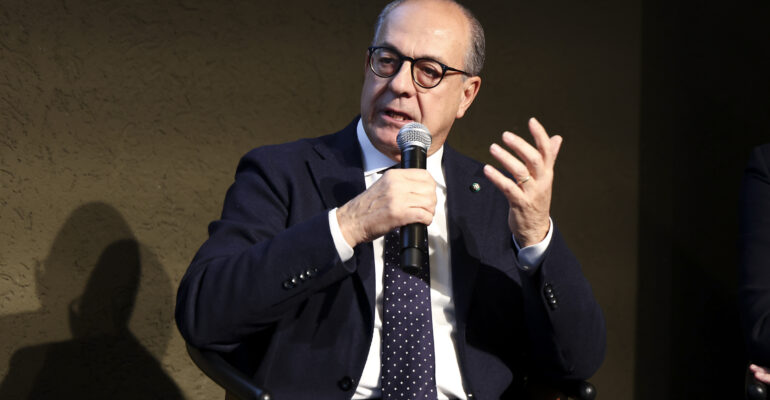“Il vino italiano tra eccellenza e sfide globali” Incontro con il Territorio, Ca’ del Bosco – Erbusco