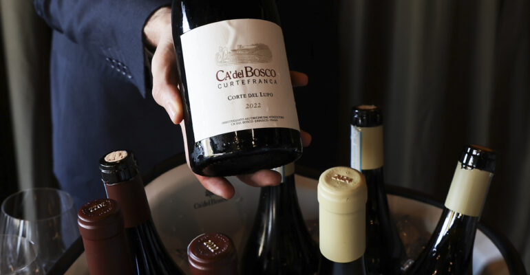 “Il vino italiano tra eccellenza e sfide globali” Incontro con il Territorio, Ca’ del Bosco – Erbusco